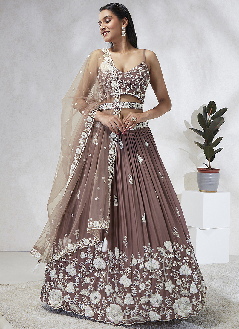 Buy Indian Bridal Lehengas And Designer Bridal Lehenga Online