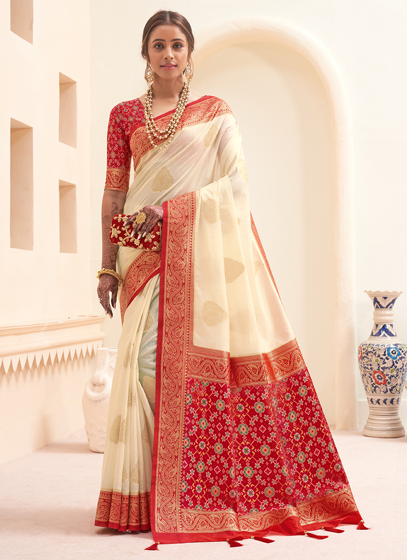 Cream Saree - Buy Trendy Cream Saree Online in India | Myntra