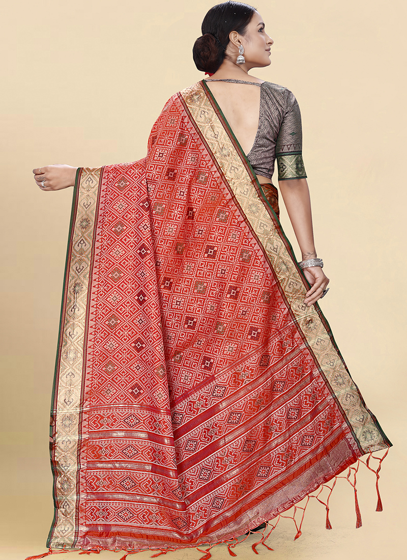 Multicolor Printed Meena Handloom Patola Cotton Saree with blouse at Rs 900  in Kolkata