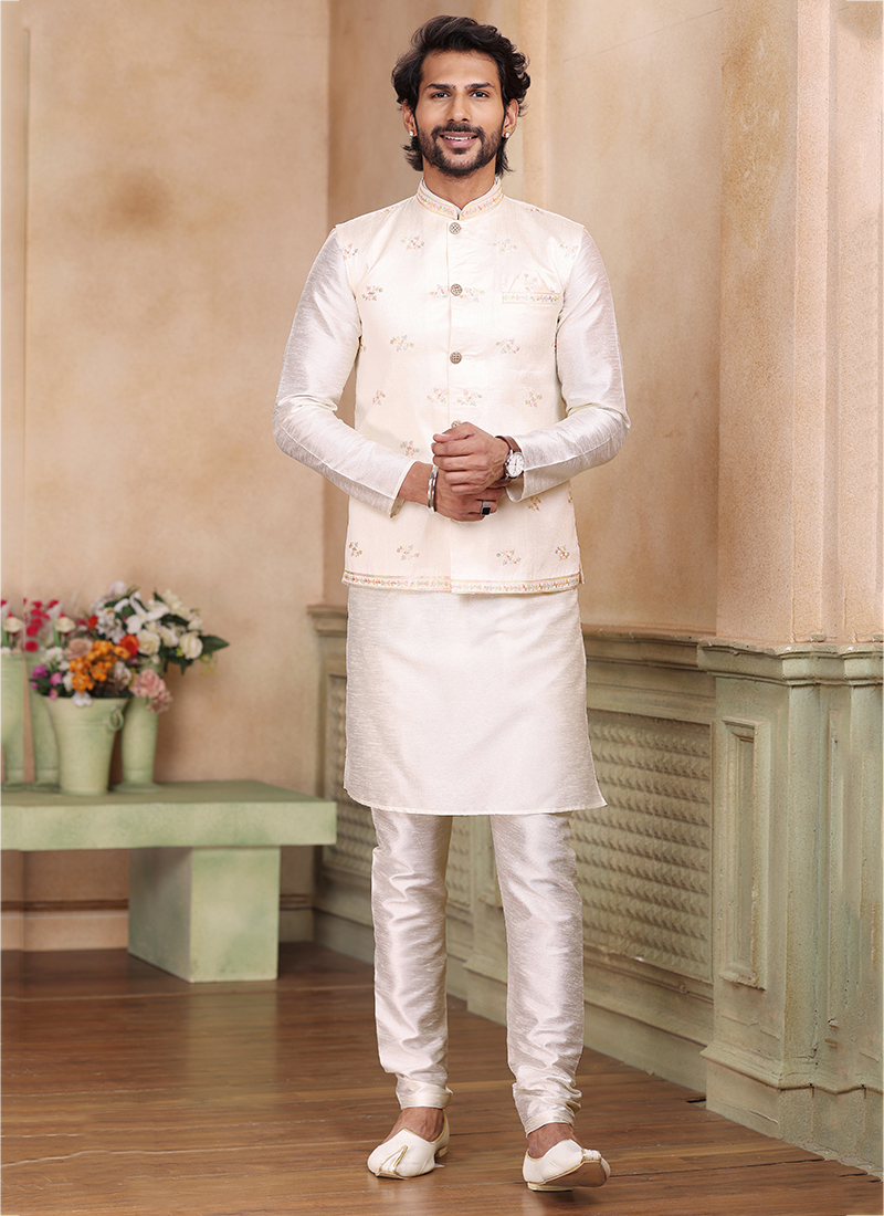 Floral jacket and White kurta pajama for a Function | Dress suits for men,  Mens dress outfits, Fashion suits for men