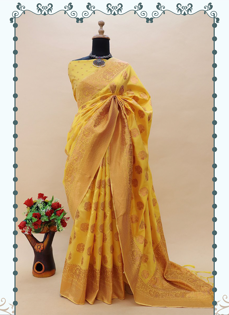 Pattu Saree „Laila“ – Elil Silk House