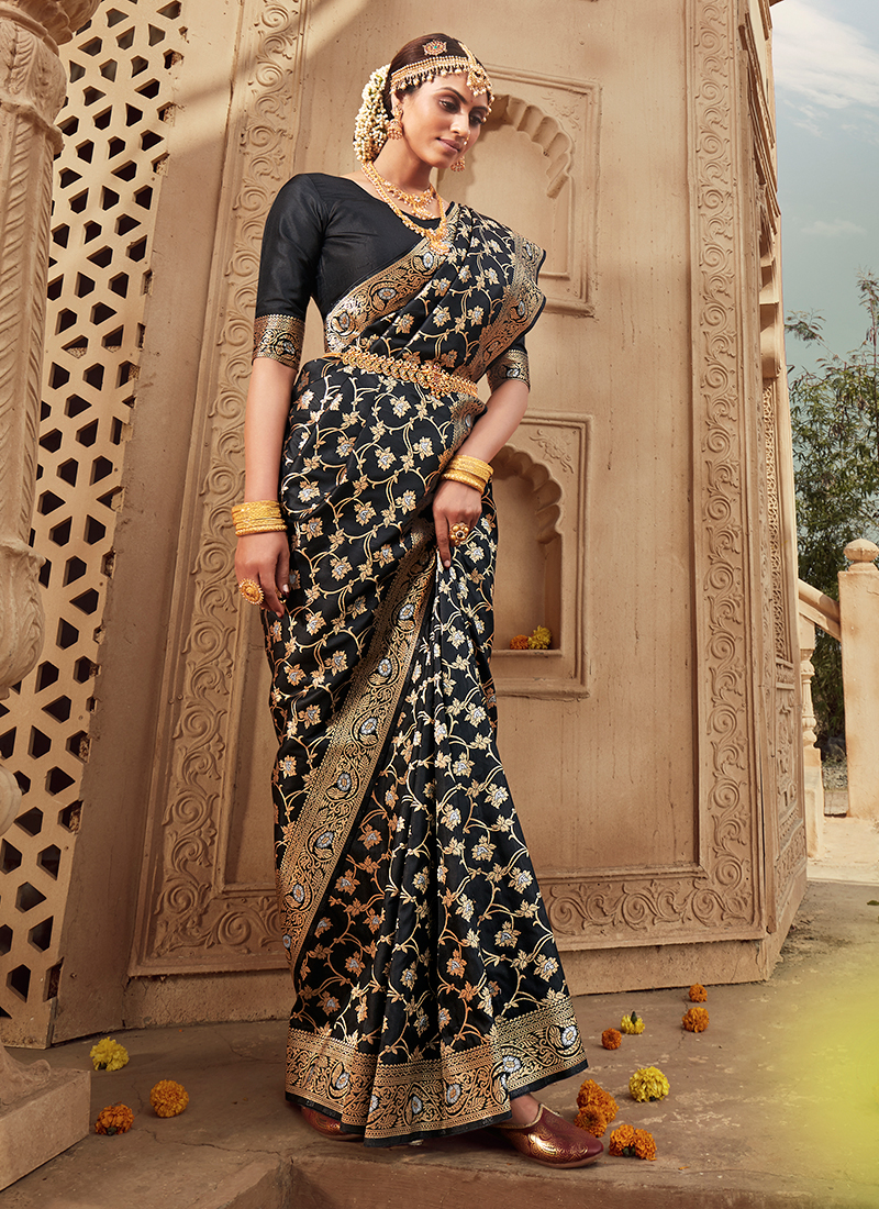 Beautiful Designer Piece Of Banarasi Laharia Designed Crape Silk Saree –  Sloka Online