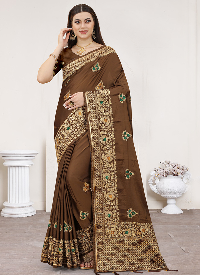 Woven Pure Resham Silk Saree in Dusty Green : SUUA592