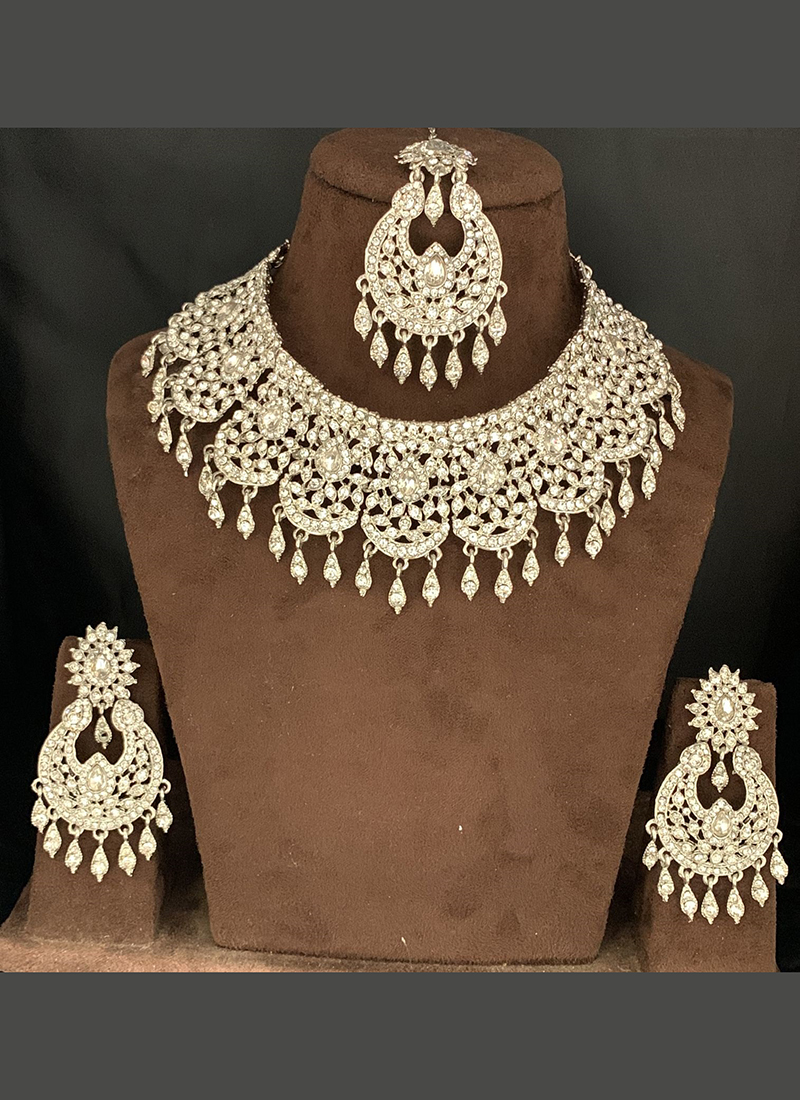 Indian Kundan Choker Necklace Set for Weddings Rajasthani Jewelry for Women  — Discovered