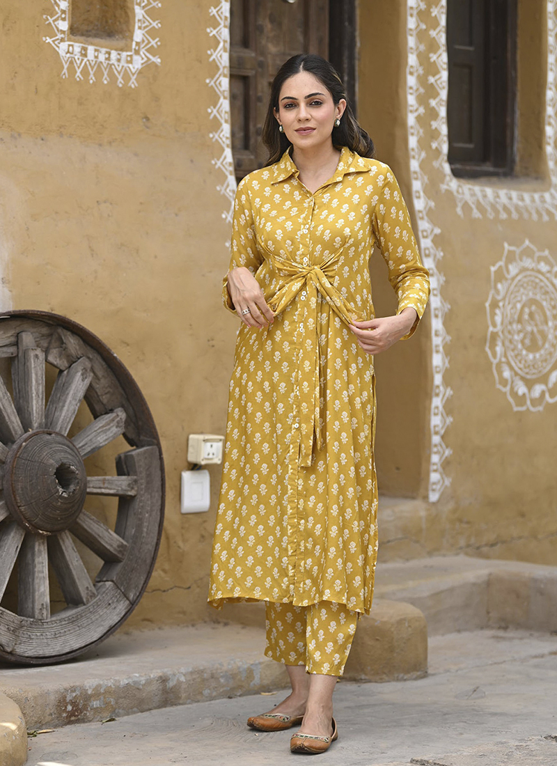 Buy Casual Wear Grey Digital Printed Pure Muslin Kurti With Pant Online  From Surat Wholesale Shop.