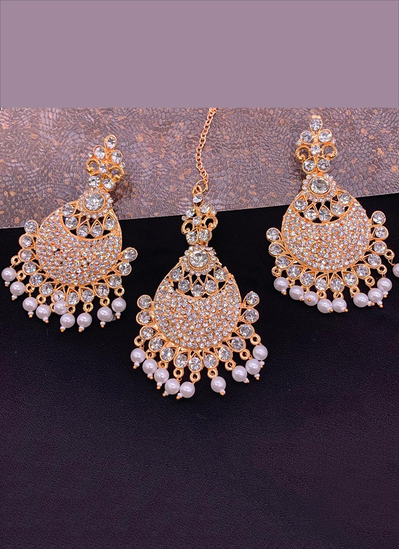 Daphne Handmade Bollywood Kundan Party Wear Pearls Hanging Maang Tikka  Earrings Set Jewelry  Buy Indian Fashion Jewellery