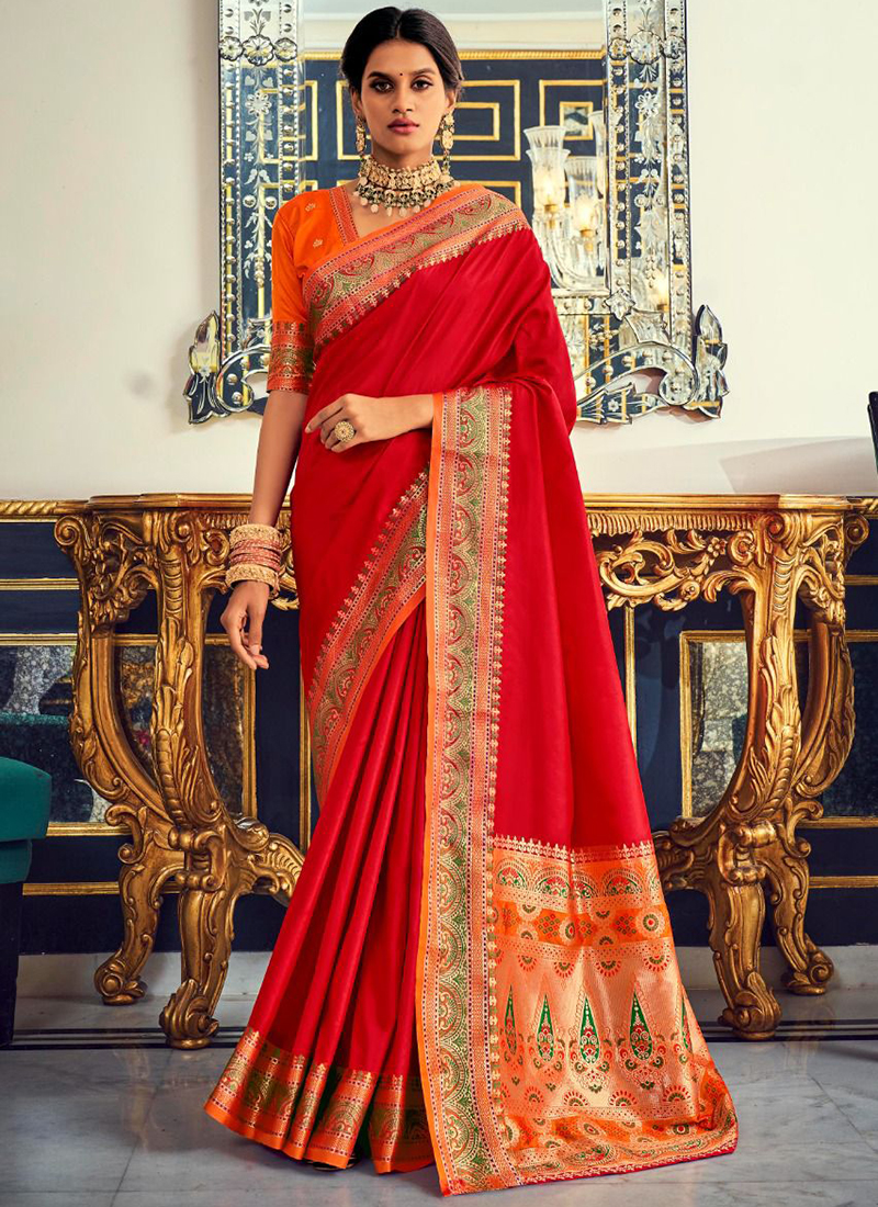 Red Handwoven Banarasi Silk Saree - Shivangi Kasliwal