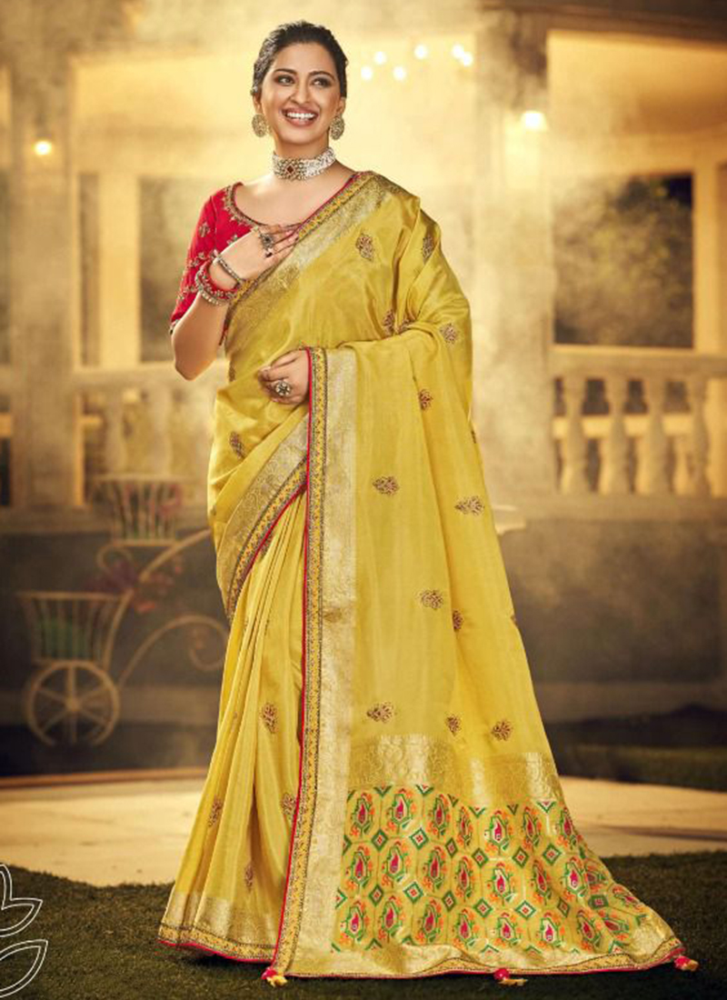 Party Wear Saree In Yellow Colour 2024