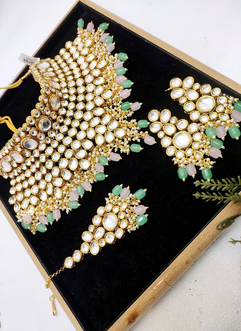 Buy Pink And Green Kundan Necklace Set Online