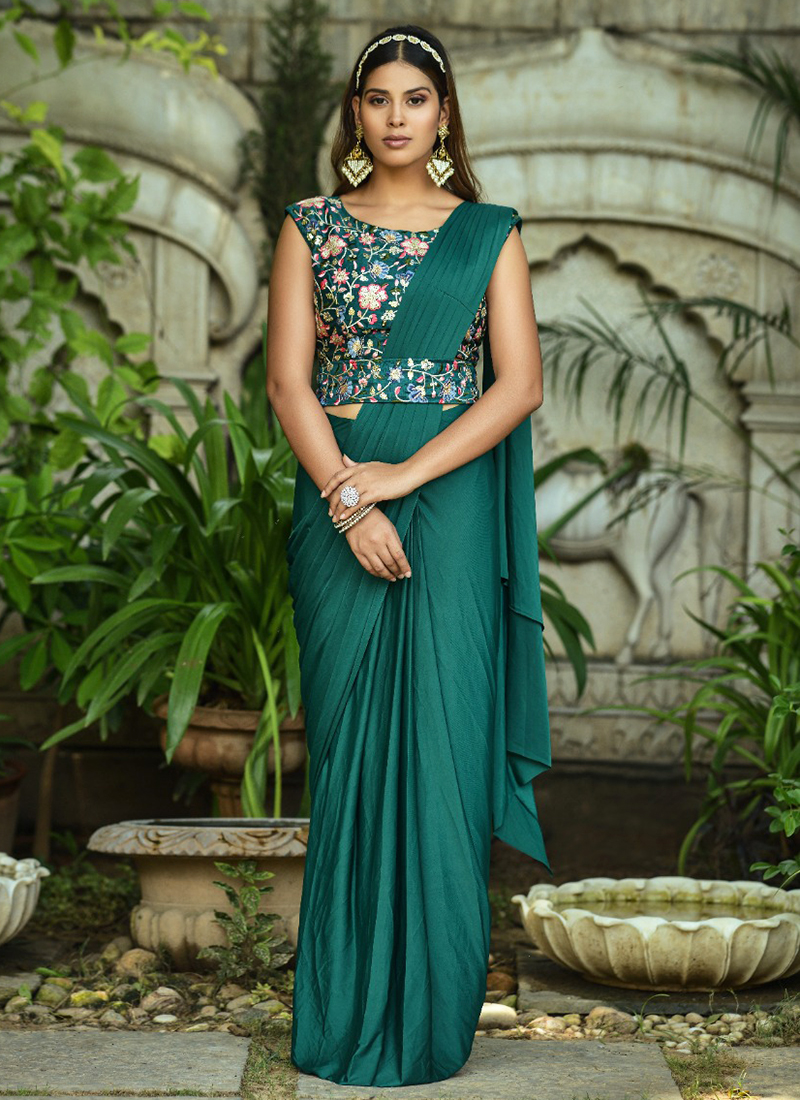 Rama Green Rangeen Patola Contrast Woven Silk Saree