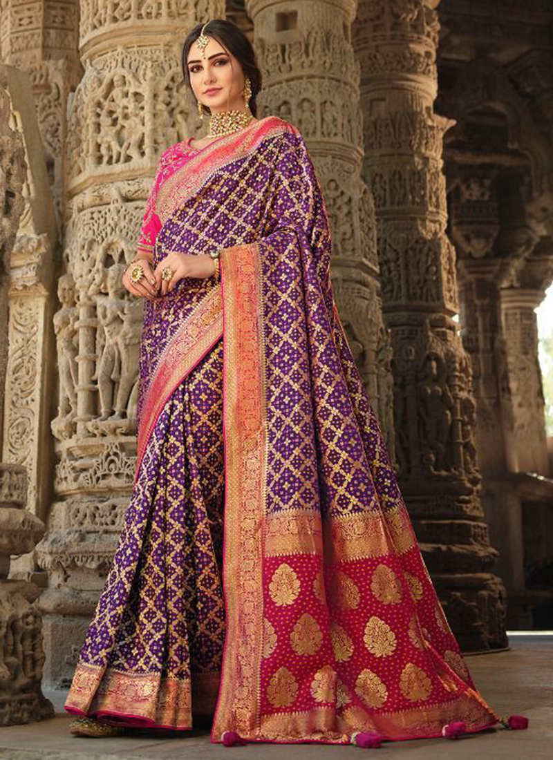 15+ Mirror Work Saree Designs That We Simply Love For Indian Brides-to-be!  | WeddingBazaar