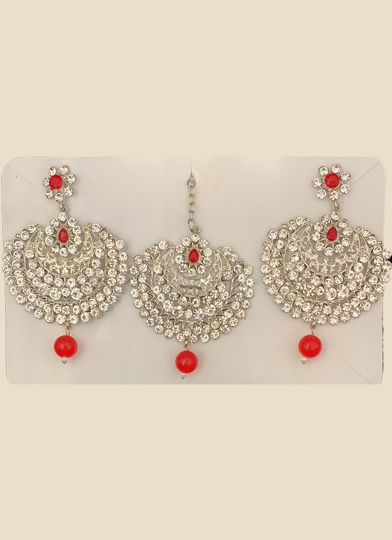 Golden Fusion Arts Brass Kundan Chandbali Earring Maang Tikka Set, Party at  Rs 195/set in Mumbai