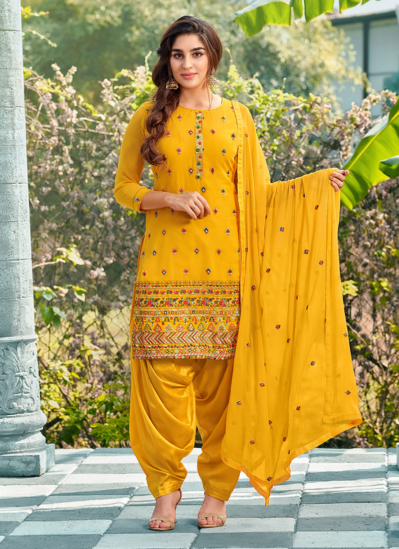 Patiyala Dress Cutting | Punjabi Patiyala Dress Design 2019 - YouTube