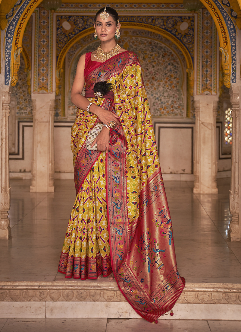 Designer Patola Silk Saree Wholesale Collection at Rs 895 | Patola Silk  Sarees in Surat | ID: 2852796228848
